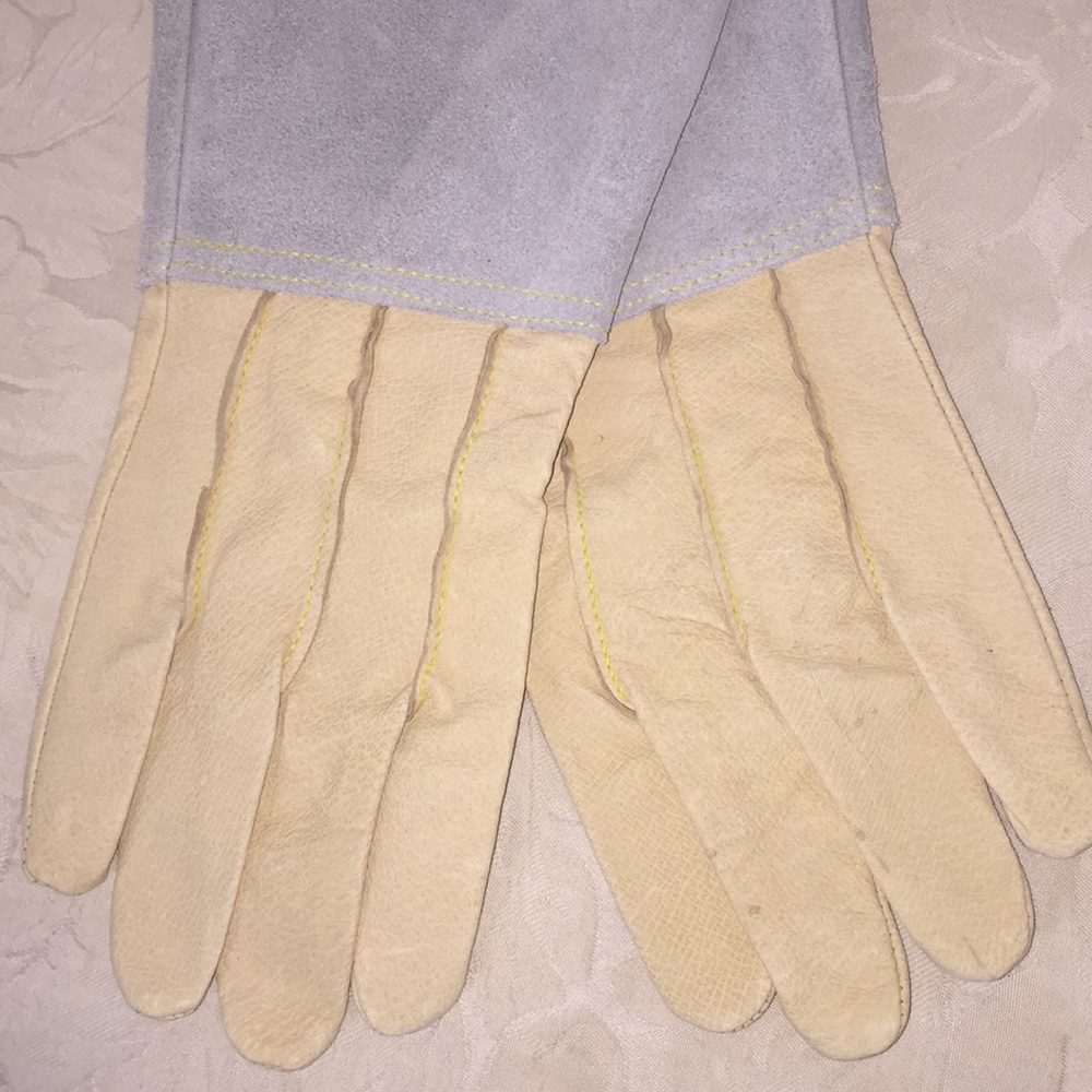 Unisex Two Tone Suede Gloves